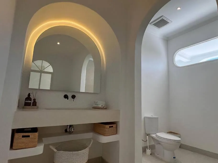 Casa Bella I Apartment Canggu