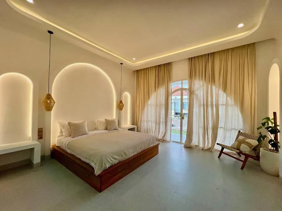 Casa Bella I Apartment Canggu  Indonesia